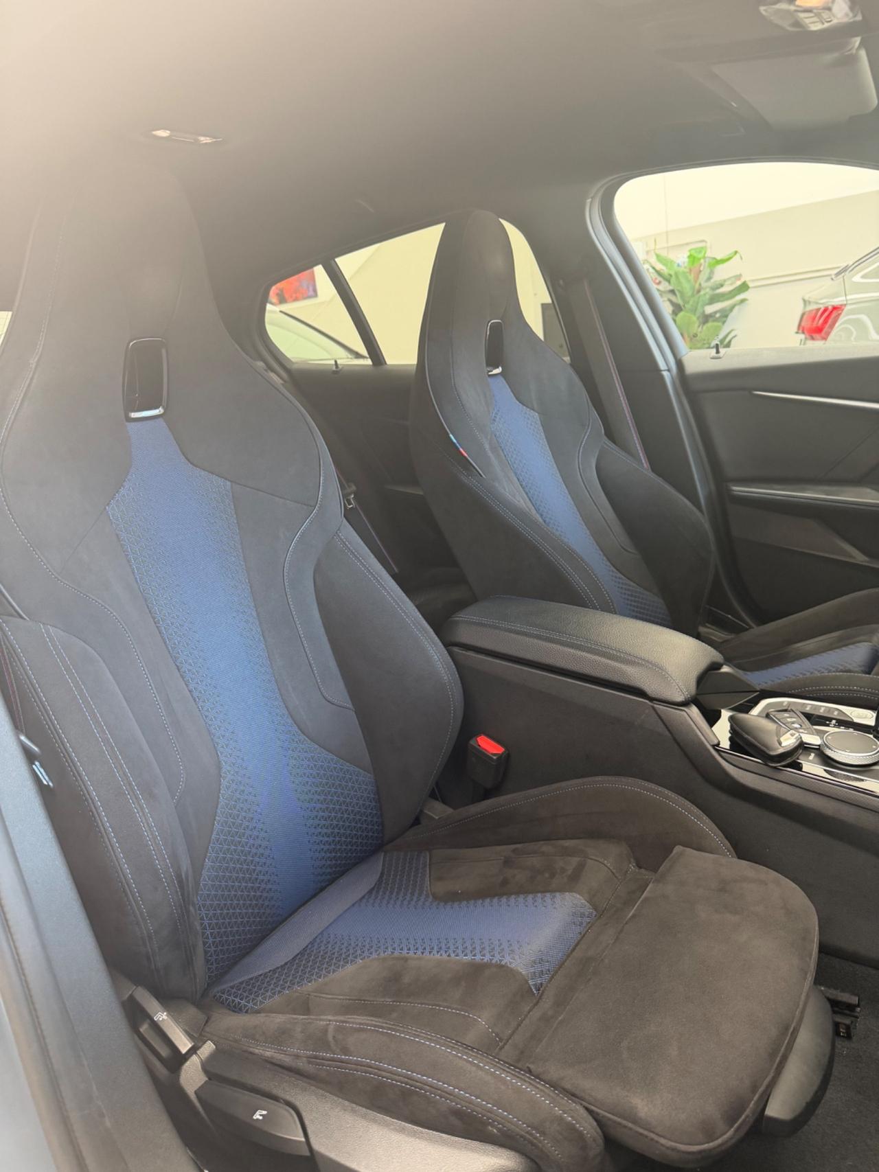 Bmw 120 120d xDrive 5p. Msport