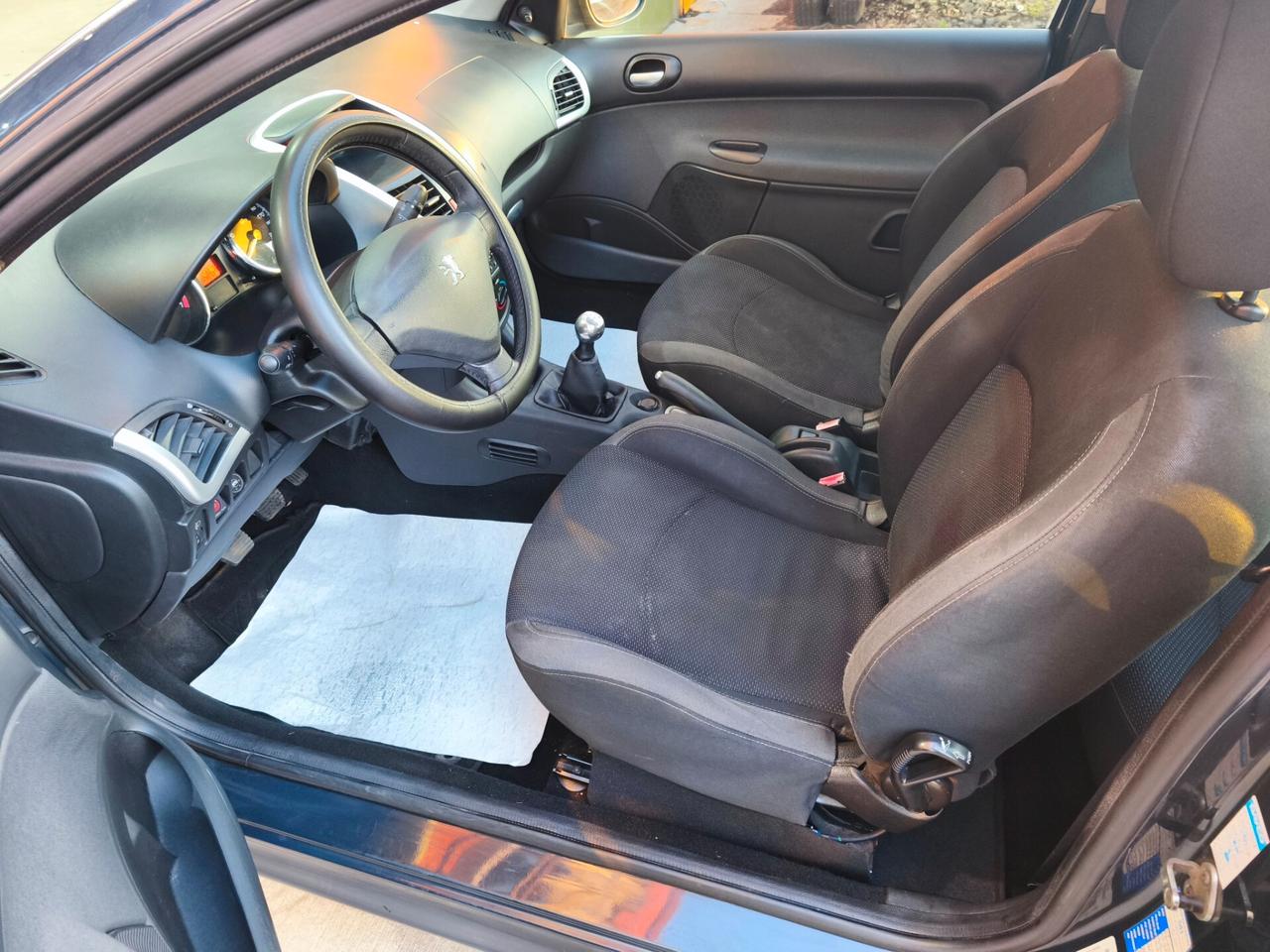 Peugeot 206+ GPL MOTORE KM0 EURO 4