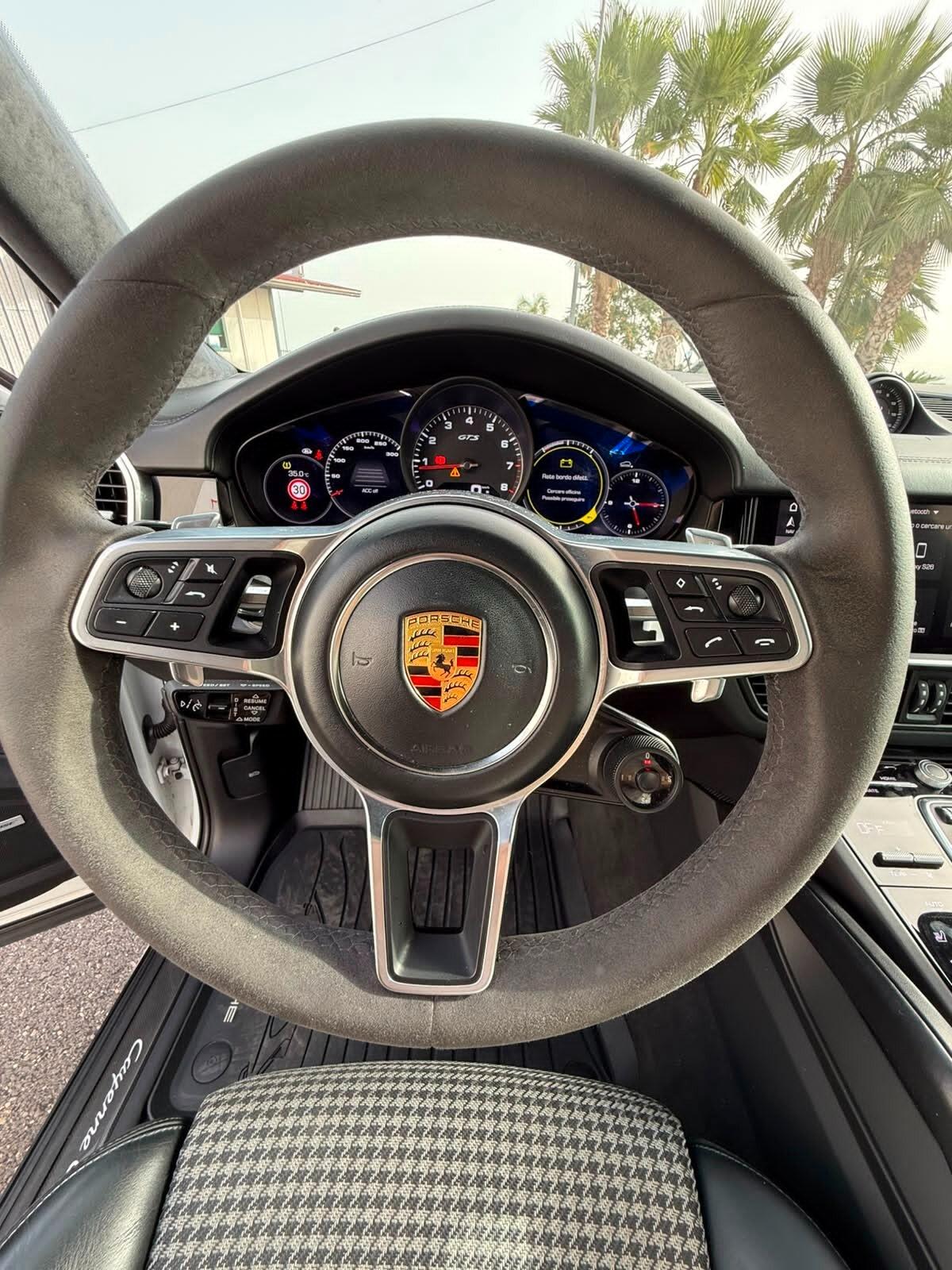 Porsche Cayenne 4.0 GTS