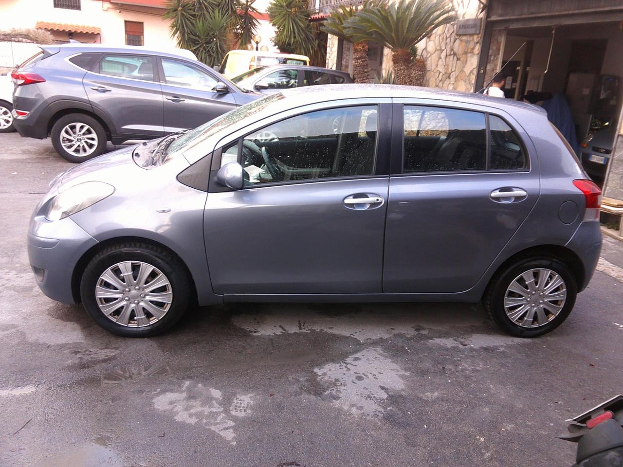 Toyota Yaris 1.3 5 porte Sol