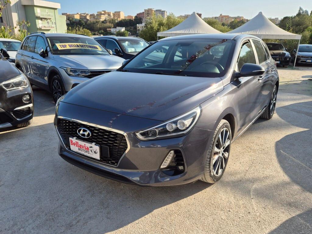 Hyundai i30 1.6 CRDi 110CV NAVI-LED-CAMERA