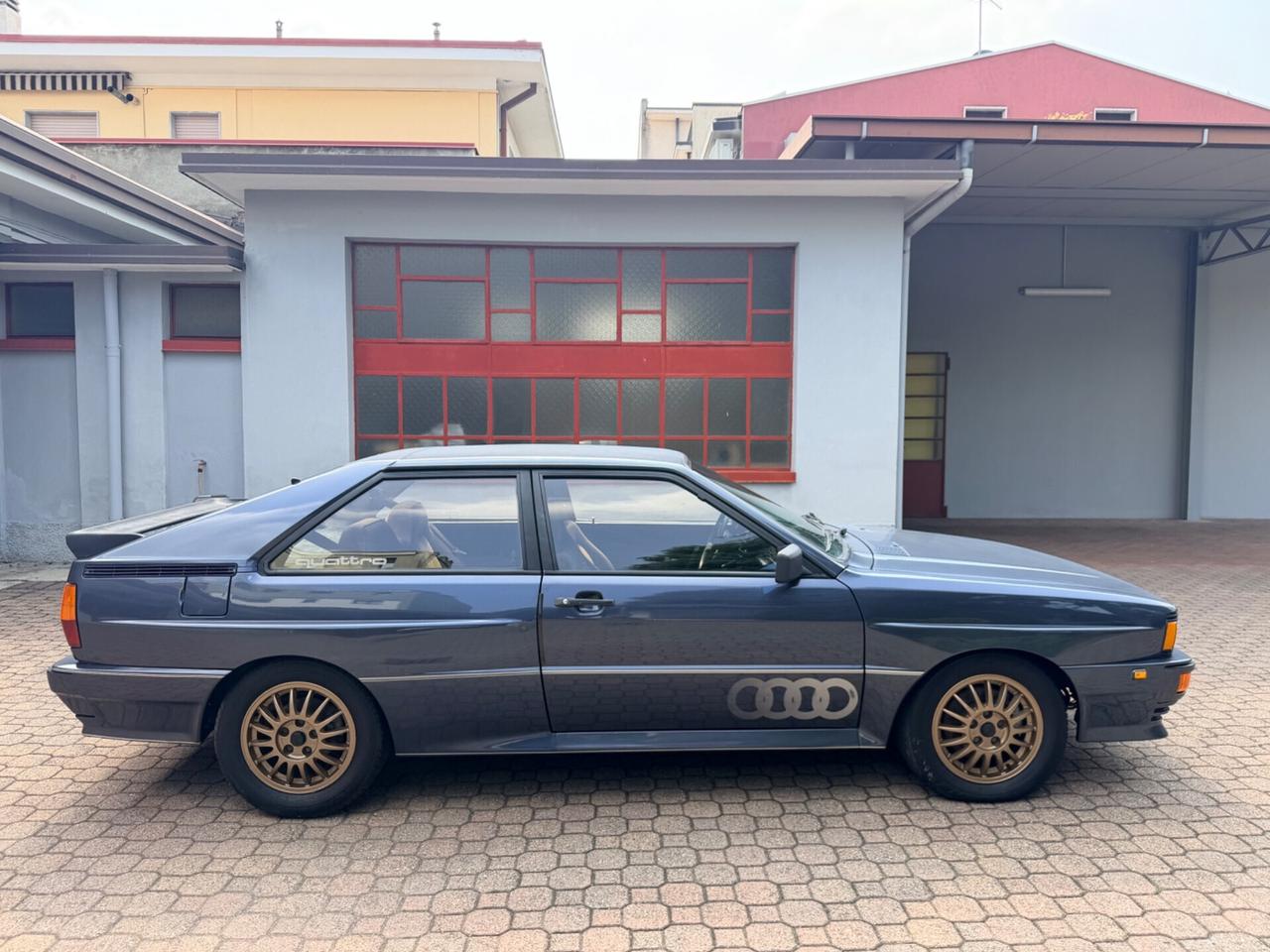 Audi QUATTRO 2.1 turbo