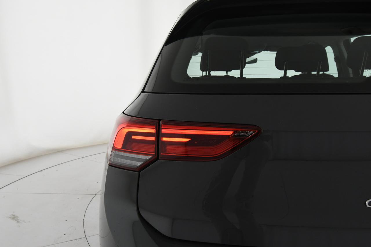 VOLKSWAGEN Golf 2.0 tdi Life 115cv dsg ACC+LED+NEOPATENTATI