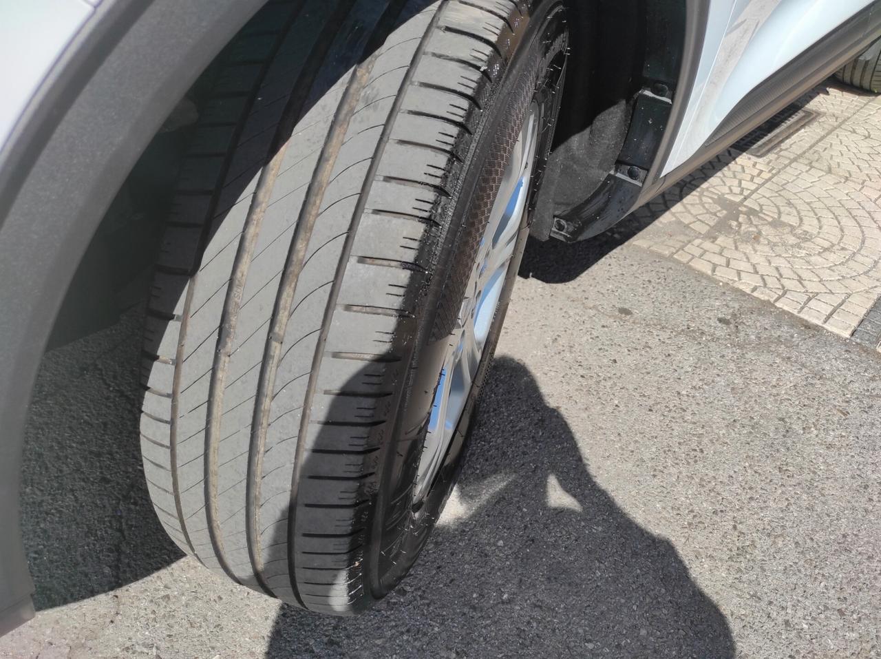 Ford Kuga 2022 1.5 tdci 120cv Nav Sensori lega 1propr