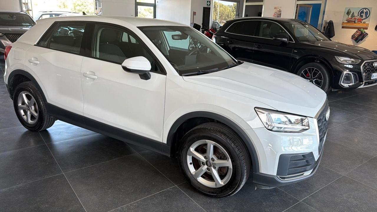 Audi Q2 30 TDI S tronic Business