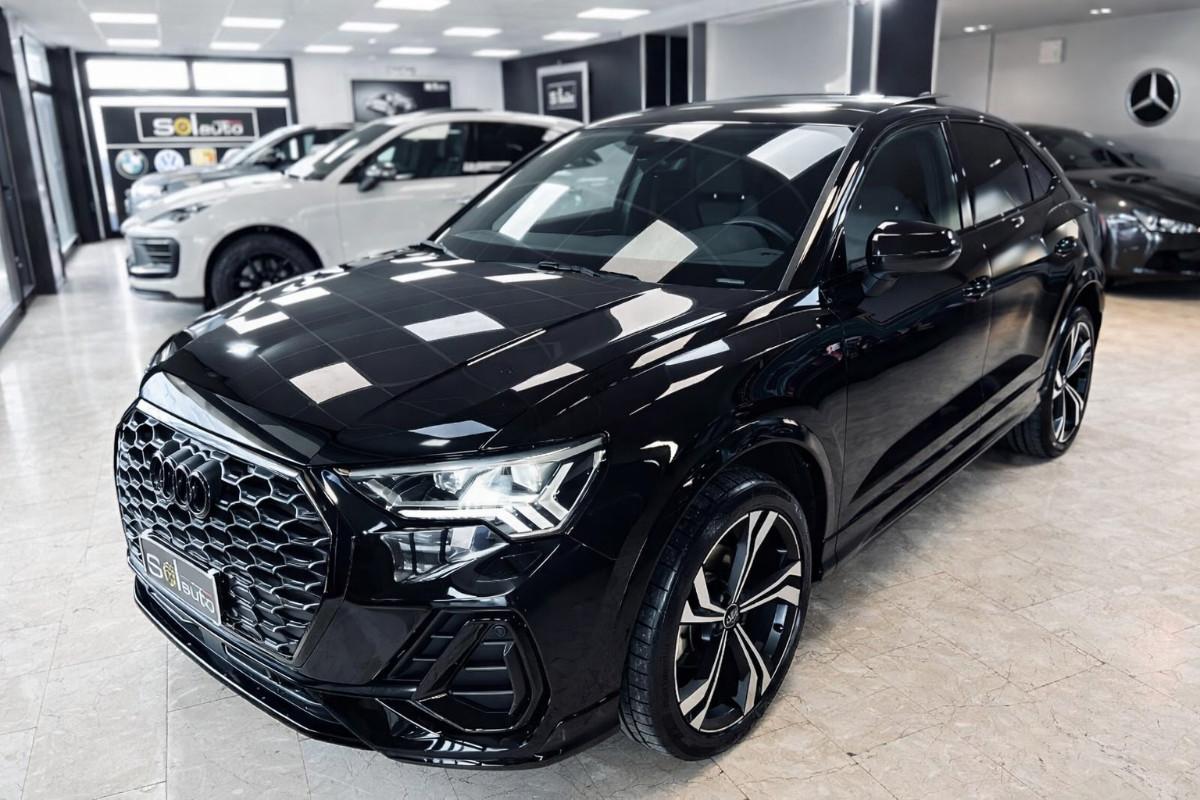 Audi Q3 Sportback 35 2.0 tdi Identity Black quattro s-tronic