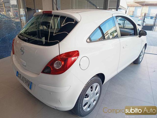 OPEL Corsa 1.2 85CV 3 porte GPL-TECH b-color