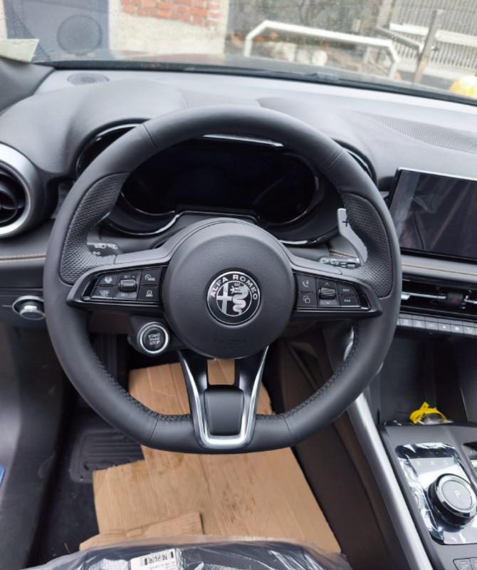 Alfa Romeo Tonale 1.6 diesel 130CV TCT6 Veloce TETTO+CERCHI 20+TECNO PACK