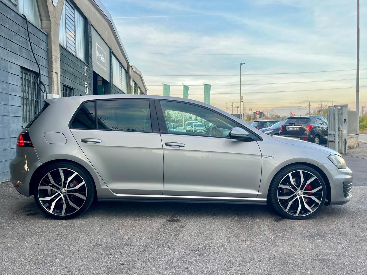 Volkswagen Golf 2.0 TDI GTD DSG EURO 6B BlueM Tech