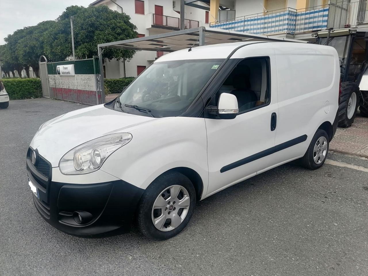 Fiat Doblò 1.6 Mjt - Gancio Traino - 2012