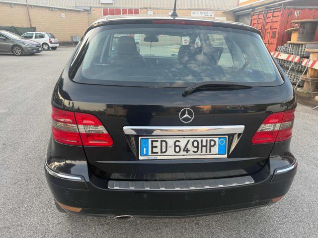 MERCEDES-BENZ B 200 CDI Premium senza nessun lavoro da fare