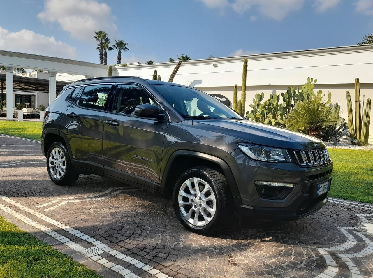 Jeep Compass 1.6 M-jet 120cv TUTTA pari al NUOVO