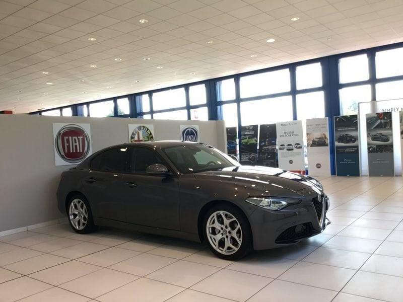 Alfa Romeo Giulia 2.2 Turbodiesel 160 CV AT8 Business MY21