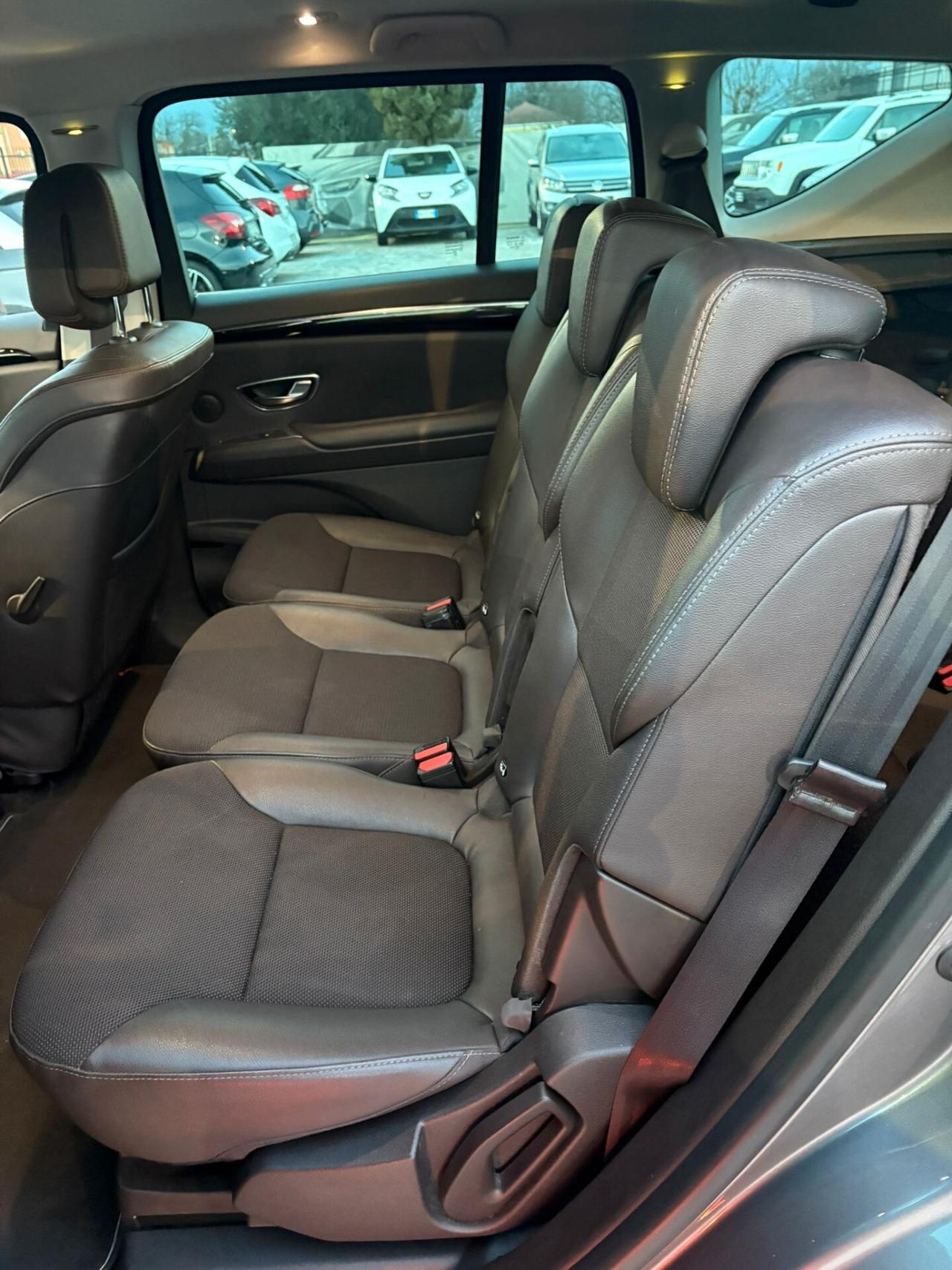 Renault Espace dCi 160CV EDC Energy Initiale Paris 4Control