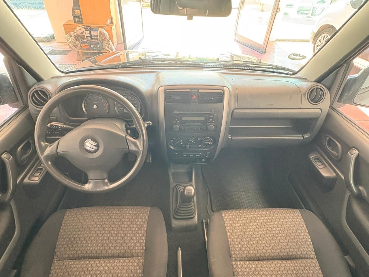 Suzuki Jimny 1.3i 16V cat 4WD JLX