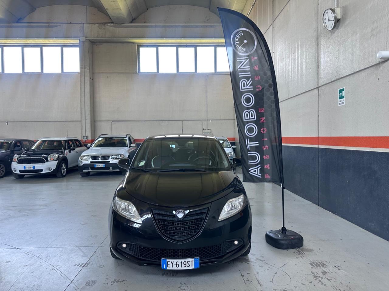 Lancia Ypsilon 1.2 69 CV 5 porte Gold