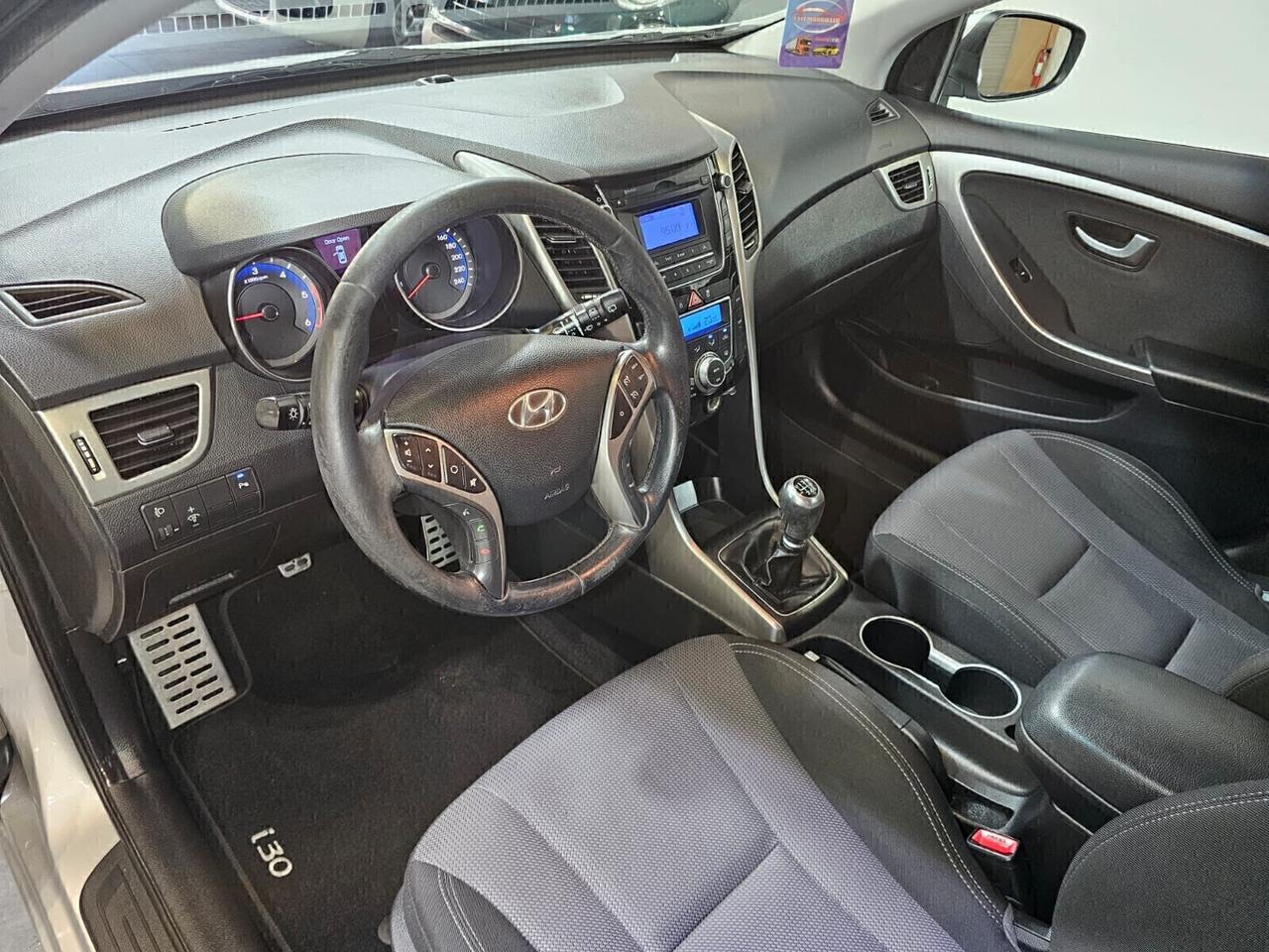 Hyundai i30 1.6 CRDi 128CV Style (119.000 km)