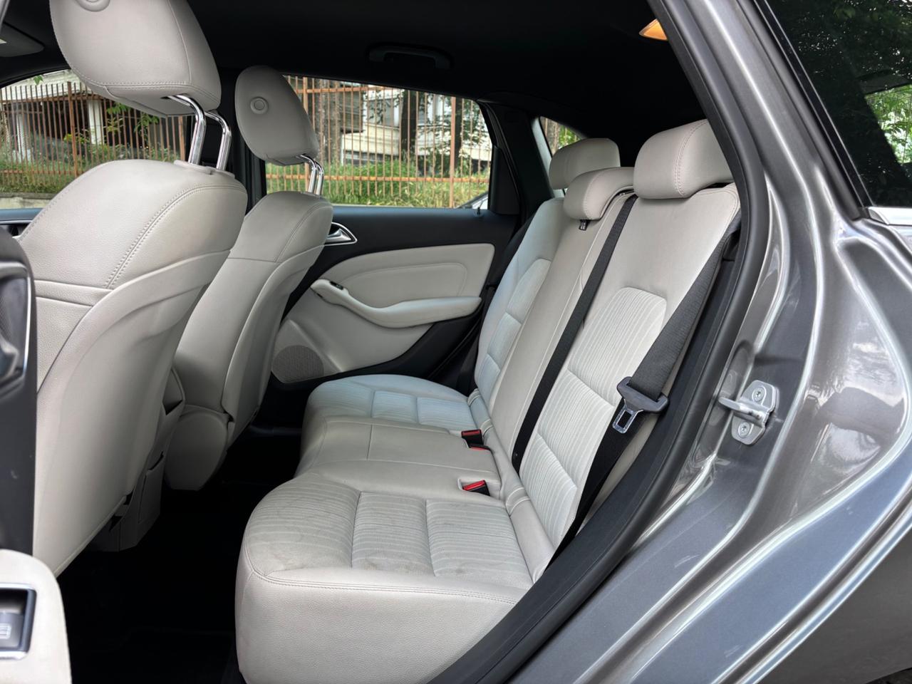 Mercedes-benz B 200 BlueEFFICIENCY Premium