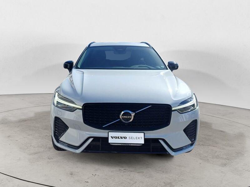 Volvo XC60 B4 197+14 CV AWD Automatica Mild Hybrid Diesel Plus Dark N1 Autocarro