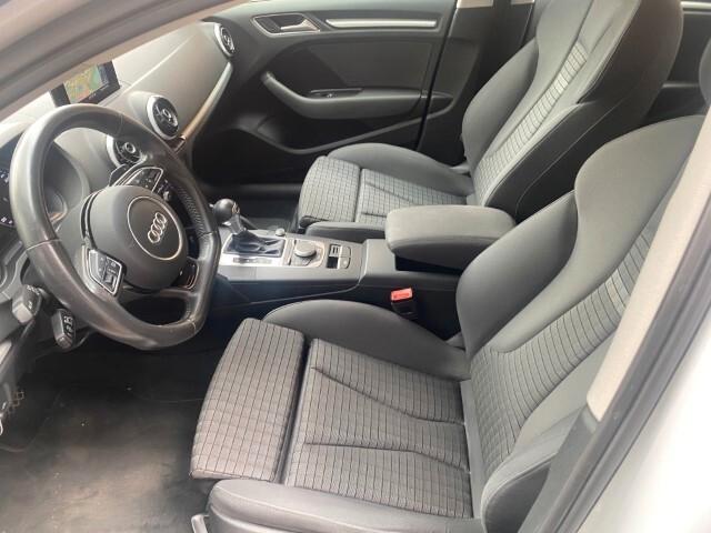 Audi A3 Sportback 1.6 TDI Automatica Ambition