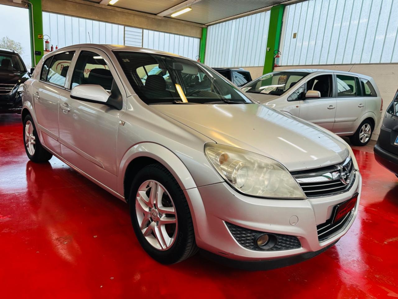 Opel Astra 1.7 CDTI 110CV 5 porte Cosmo