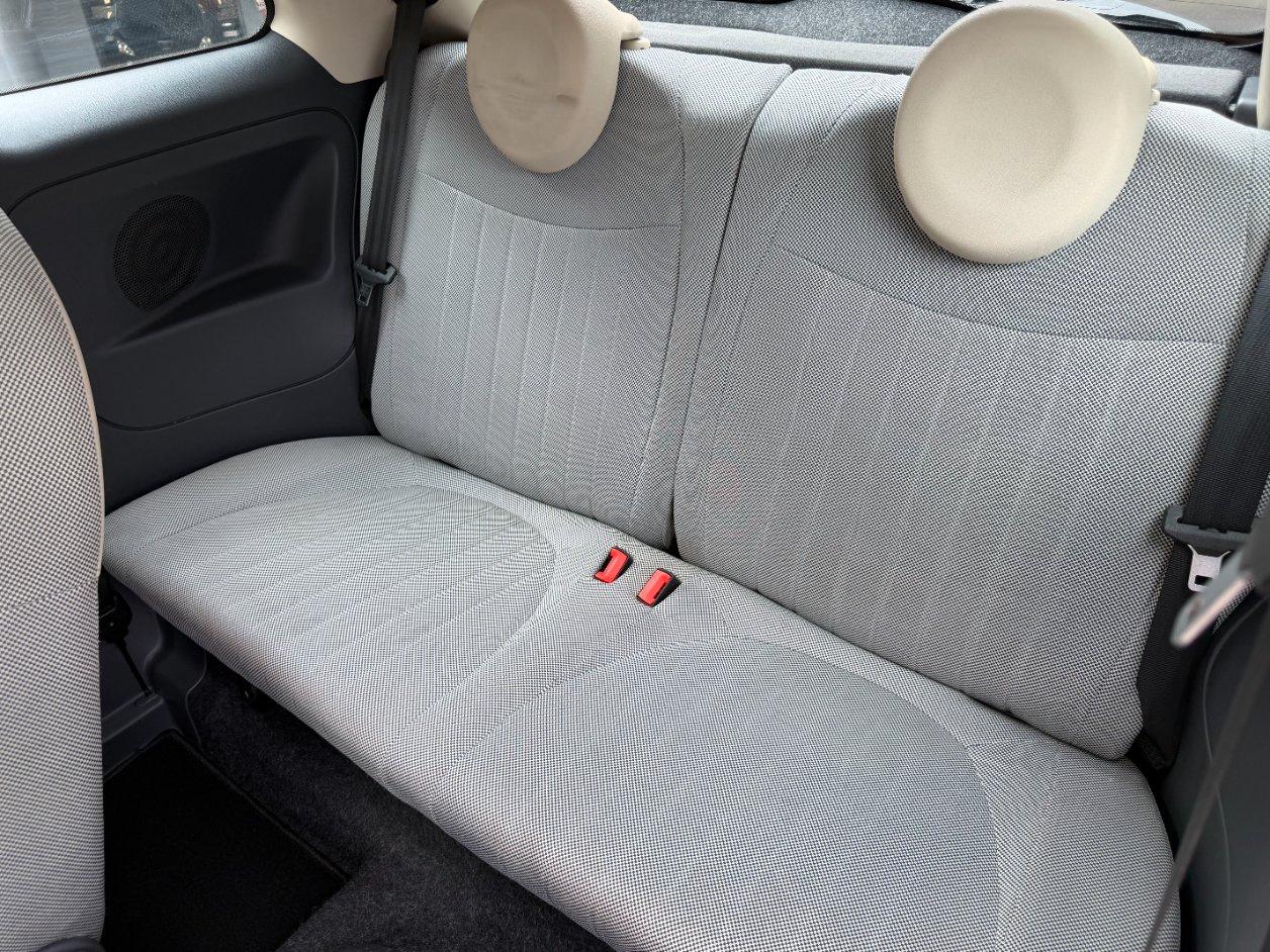 Fiat 500 0.9 t.air t. Lounge 85cv CAMBIO AUTOMATICO NUOVO