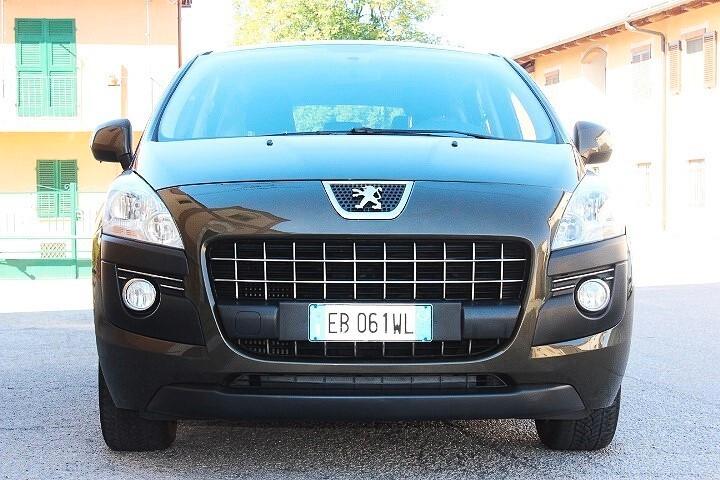Peugeot 3008 1.6 HDi 110CV cambio robotizzato Tecno UNICA UTILIZZATRICE COME DA FOTO STUPENDA