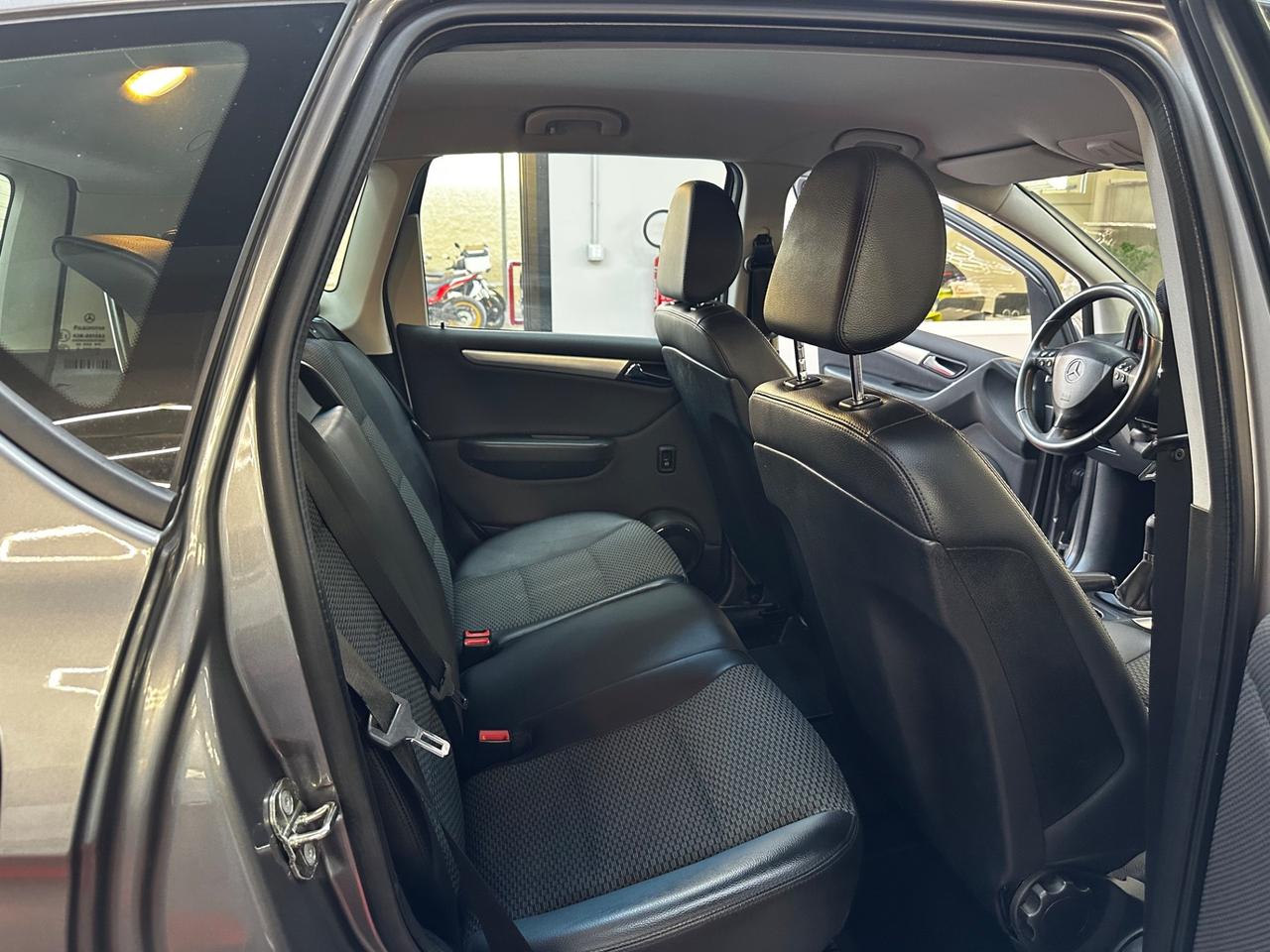 Mercedes-benz A 180 CDI Avantgarde - FABIANOAUTO