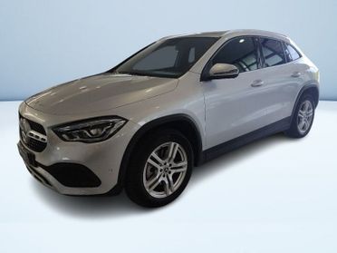 Mercedes-Benz GLA 250 E PLUG-IN HYBRID(E EQ-POWER) SPORT AUTO