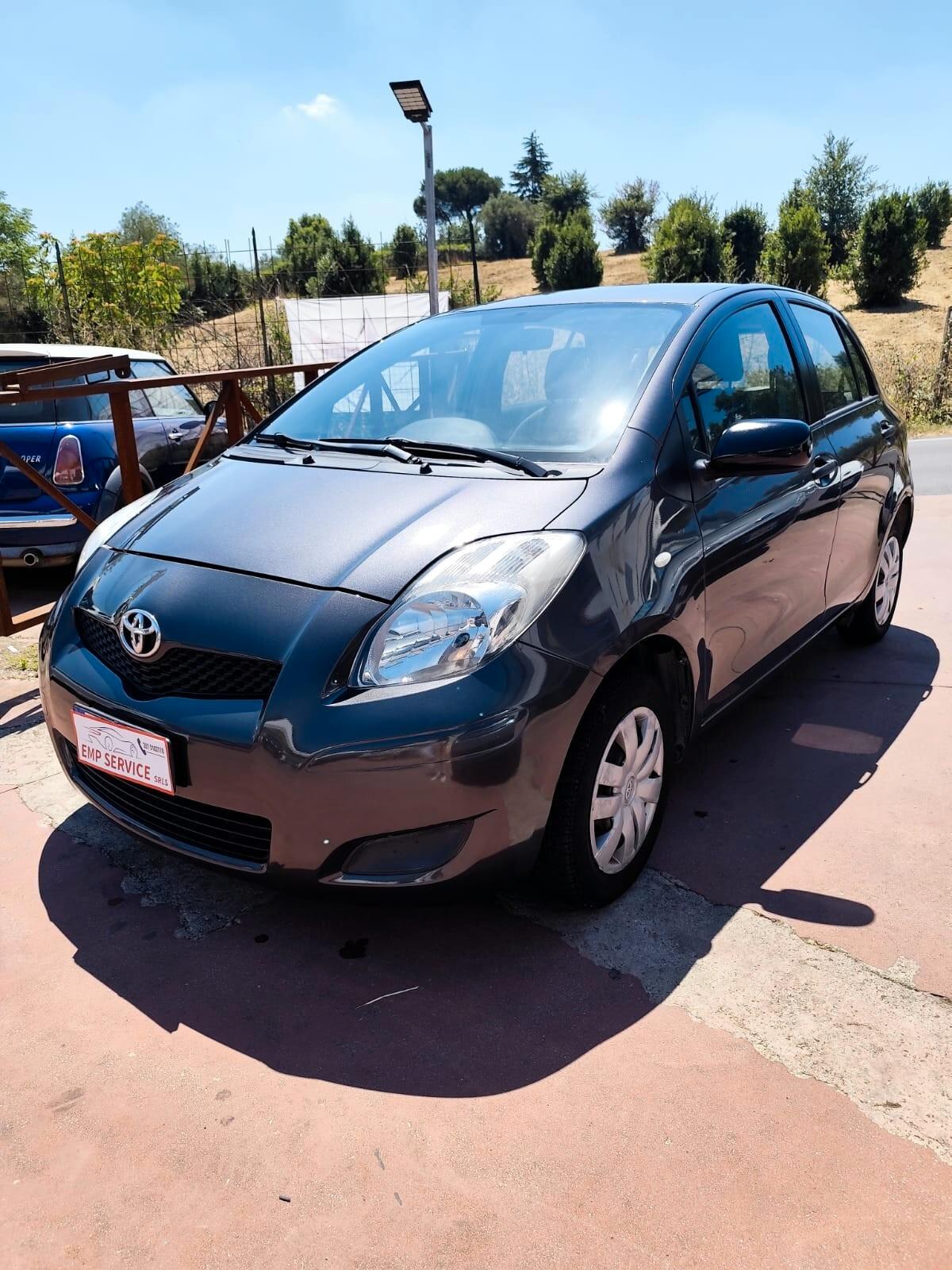 Toyota Yaris 1.0 5 porte Now Eco