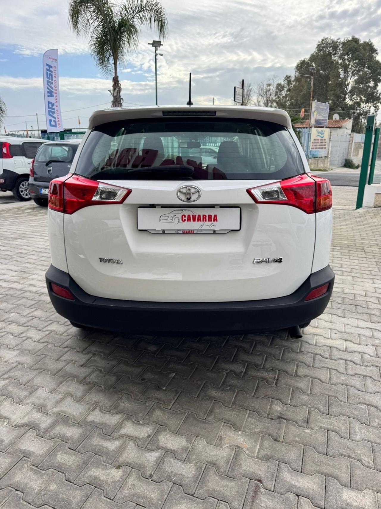 Toyota RAV 4 RAV4 2.0 D-4D 2WD