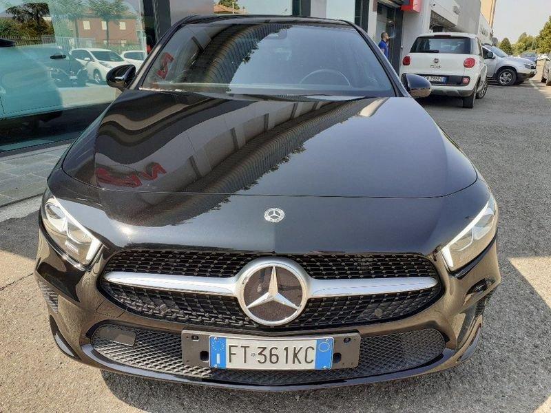 Mercedes-Benz Classe A A 180 d Automatic Premium CERCHI 19" AMG KM CERTIFICATI