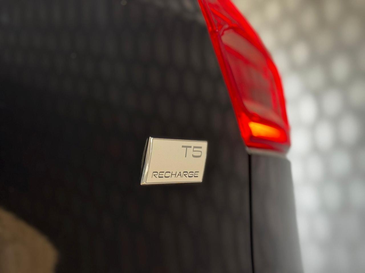 Volvo XC40 T5 Recharge Plug-in Hybrid