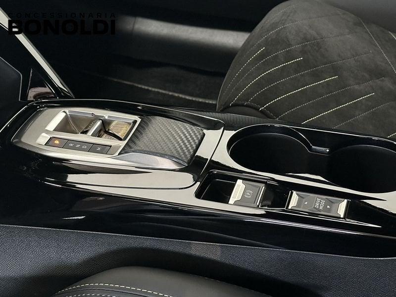 Peugeot 208 GT Hybrid 136 e-DCS6 auto