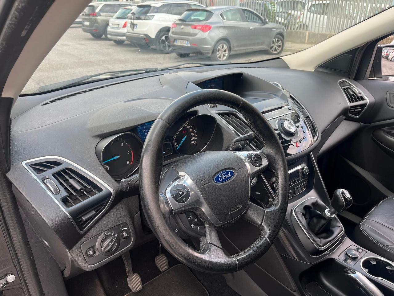 Ford Kuga 2.0 TDCI 140 CV 4WD