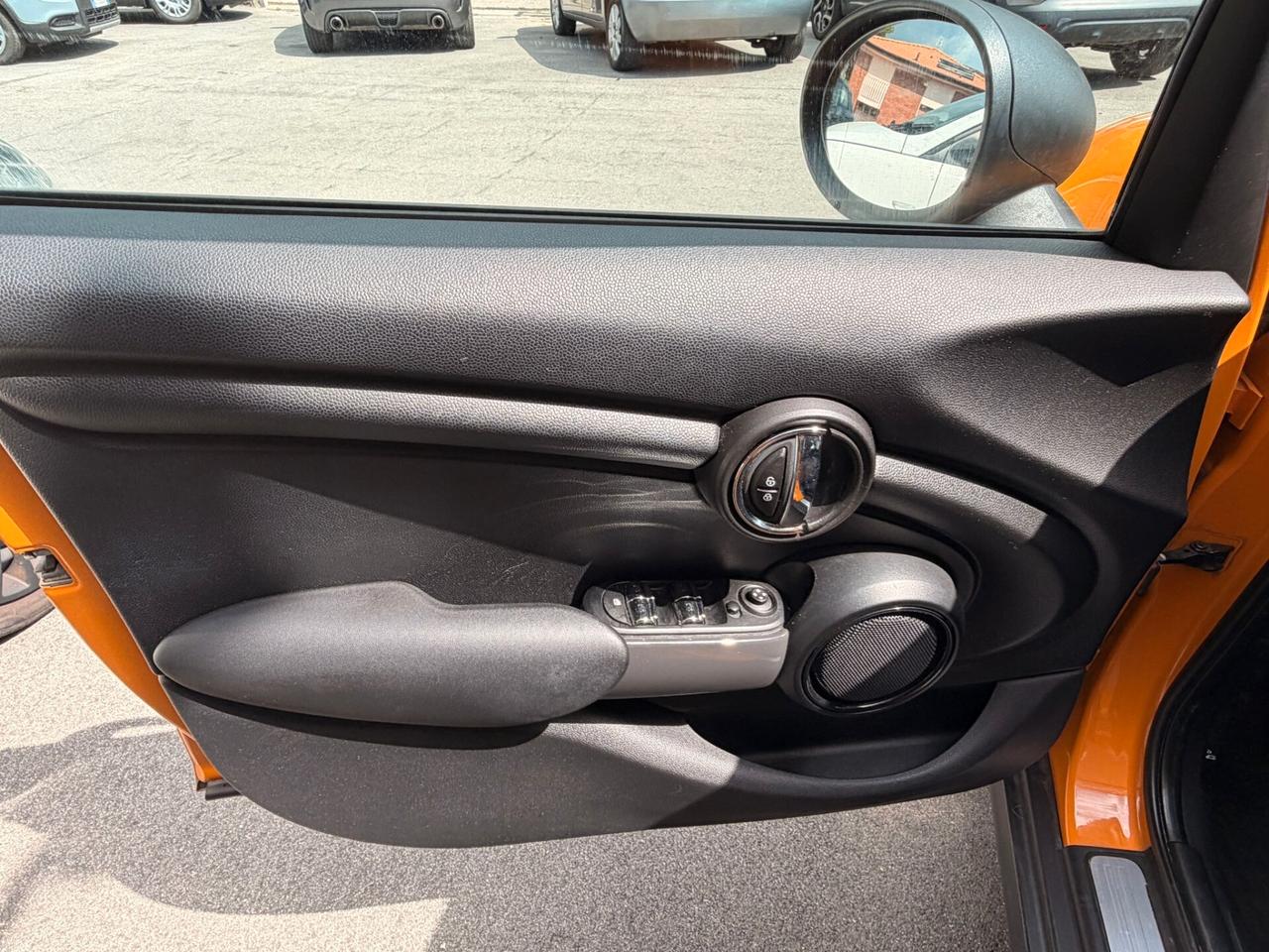 Mini 1.2 One 5 porte bellissima city car