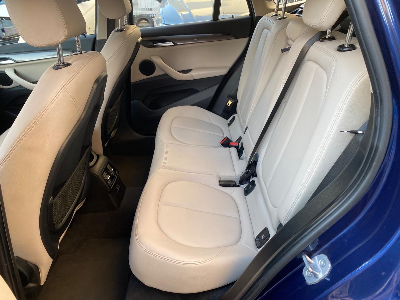 Bmw X1 sDrive18d xLine