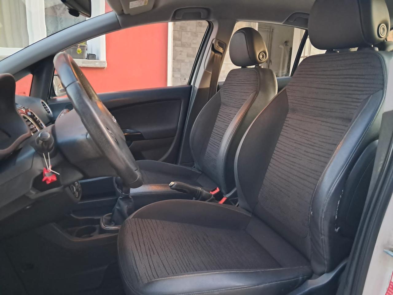 Opel Corsa 1.2 85CV 5 porte GPL-TECH Edition