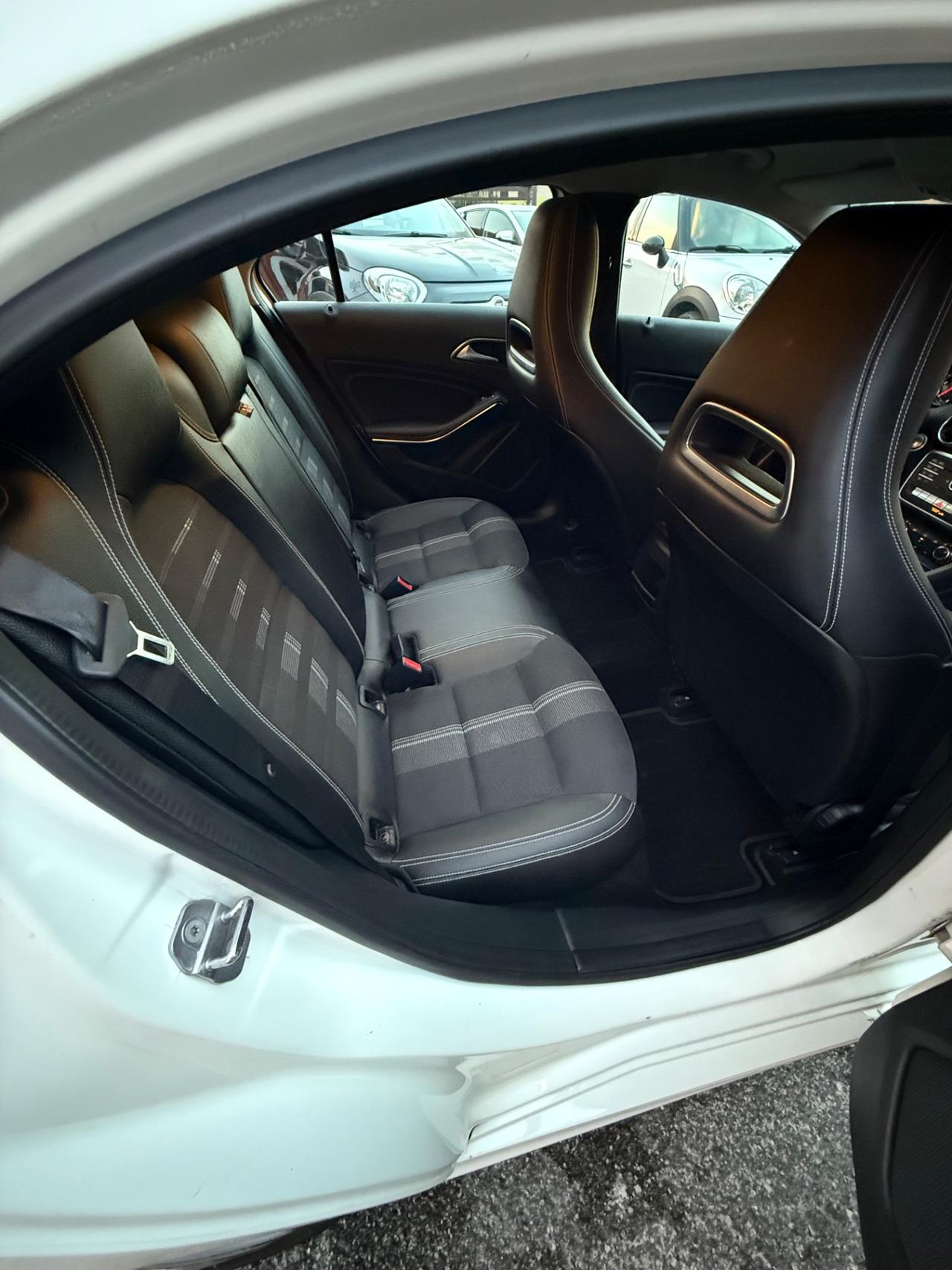 A 180 d/EXECUTIVE/UNIPRO/RATE/E6/