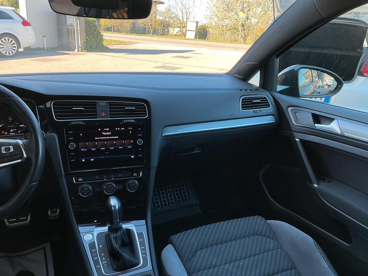 Volkswagen Golf 7,5 R-Line 1.6 Diesel Cambio Automatico