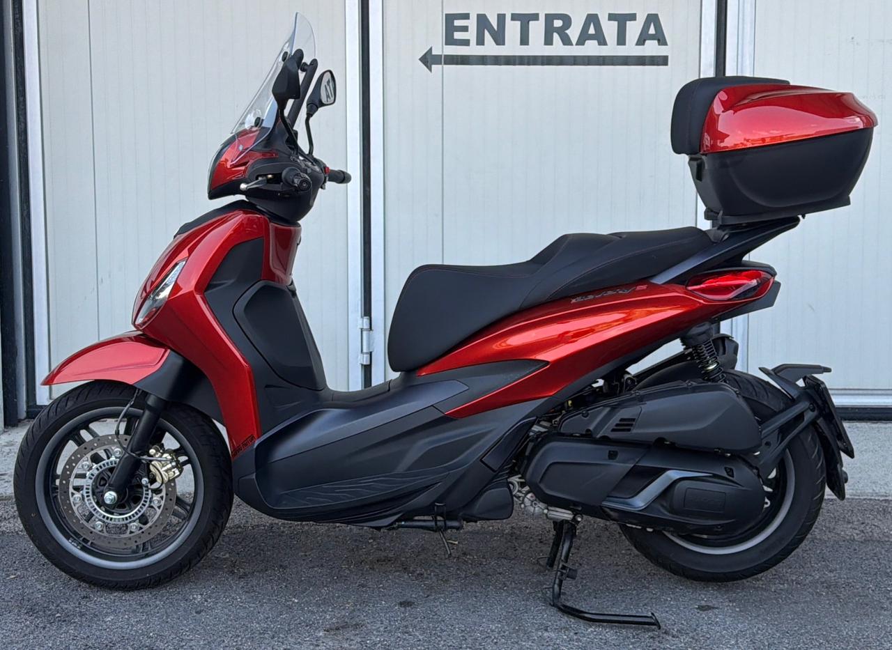 Piaggio Beverly 400 S