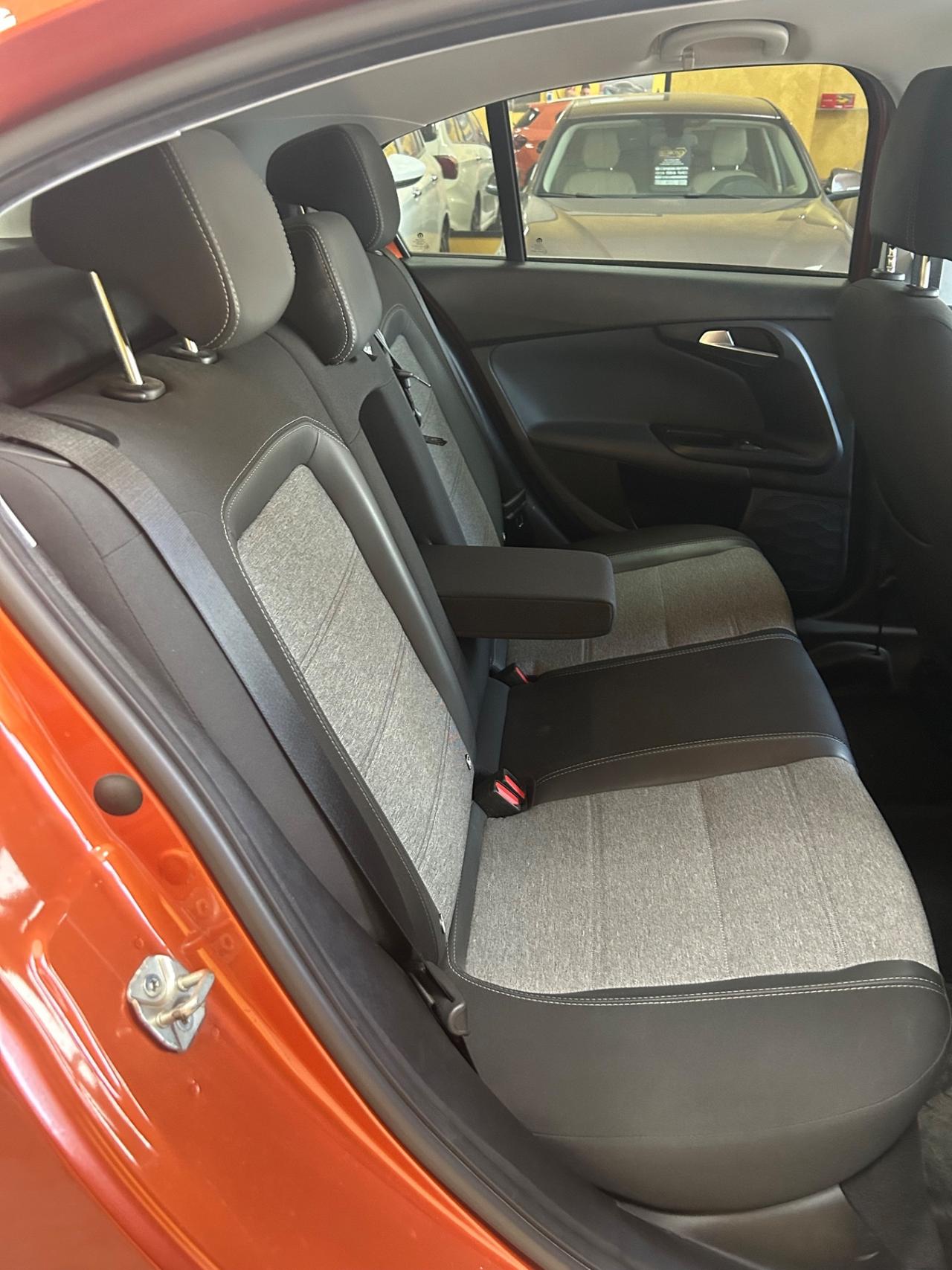FIAT TIPO CROSS 1.6 Mjet 130 cv “PERFETTA”-2022
