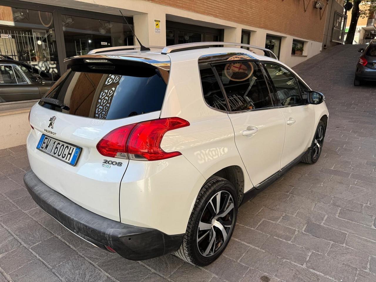 PEUGEOT 2008 1.6 e-HDi 115CV Start&Stop Allure
