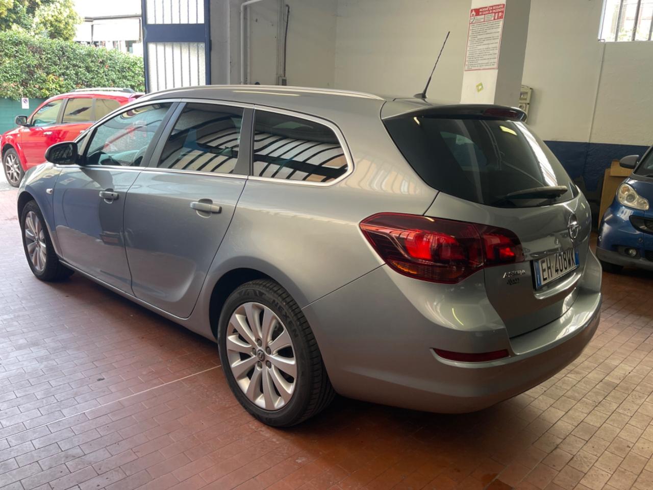 Opel Astra 1.6 115CV Sports Tourer Elective