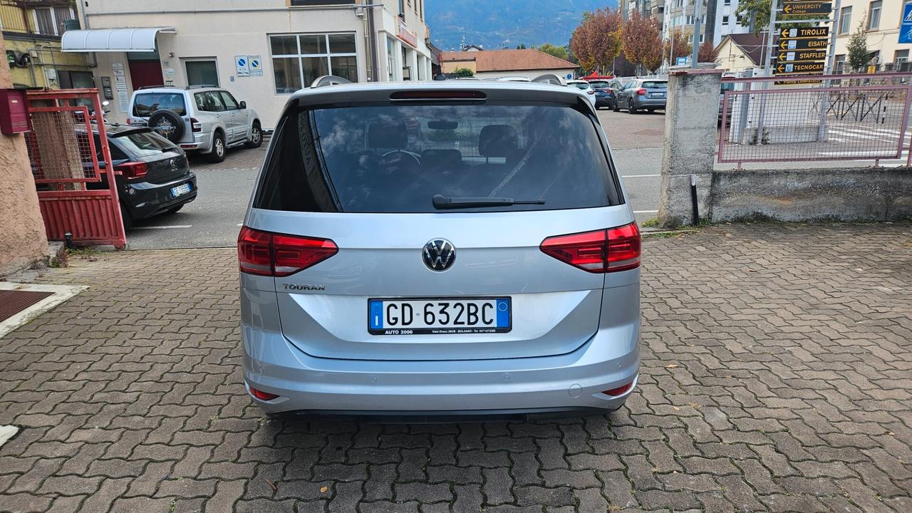 Volkswagen Touran 2.0 tdi 115cv dsg 7 POSTI-ACC-NAVY-CARPLAY