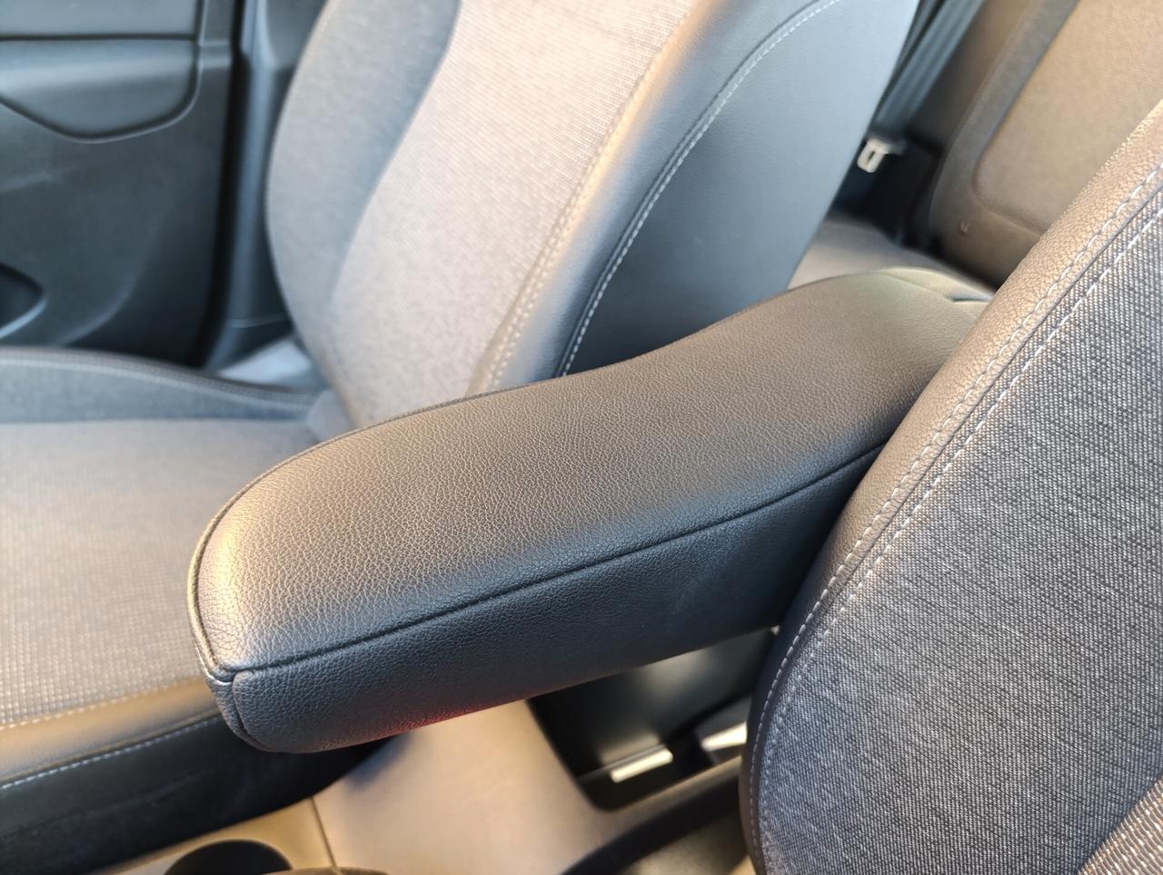 Opel Crossland 1.2 benzina Elegance