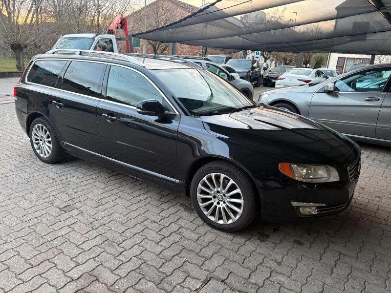Volvo V70 2.0 d4 Momentum 181cv geartronic TETTO APRIBILE