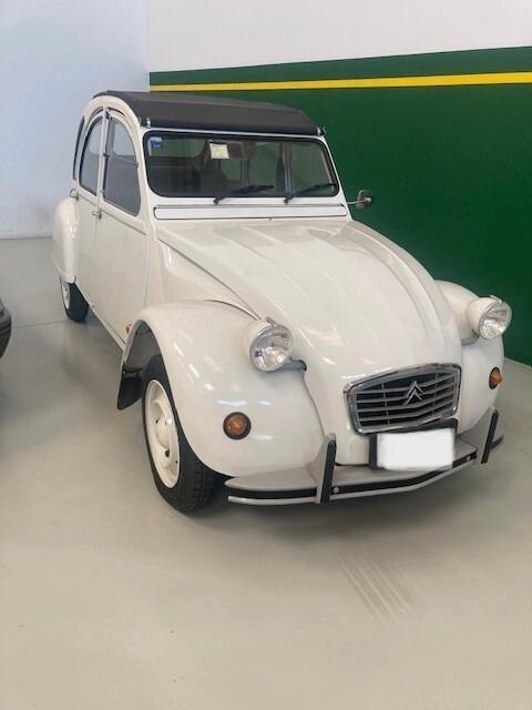 Citroen 2CV 6 Special