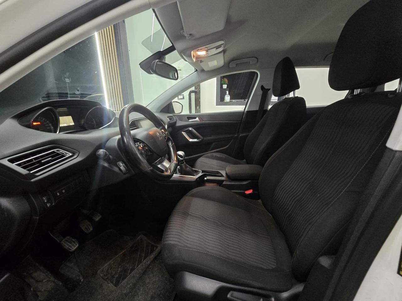 Peugeot 308 BlueHDi 120 S&S SW Business