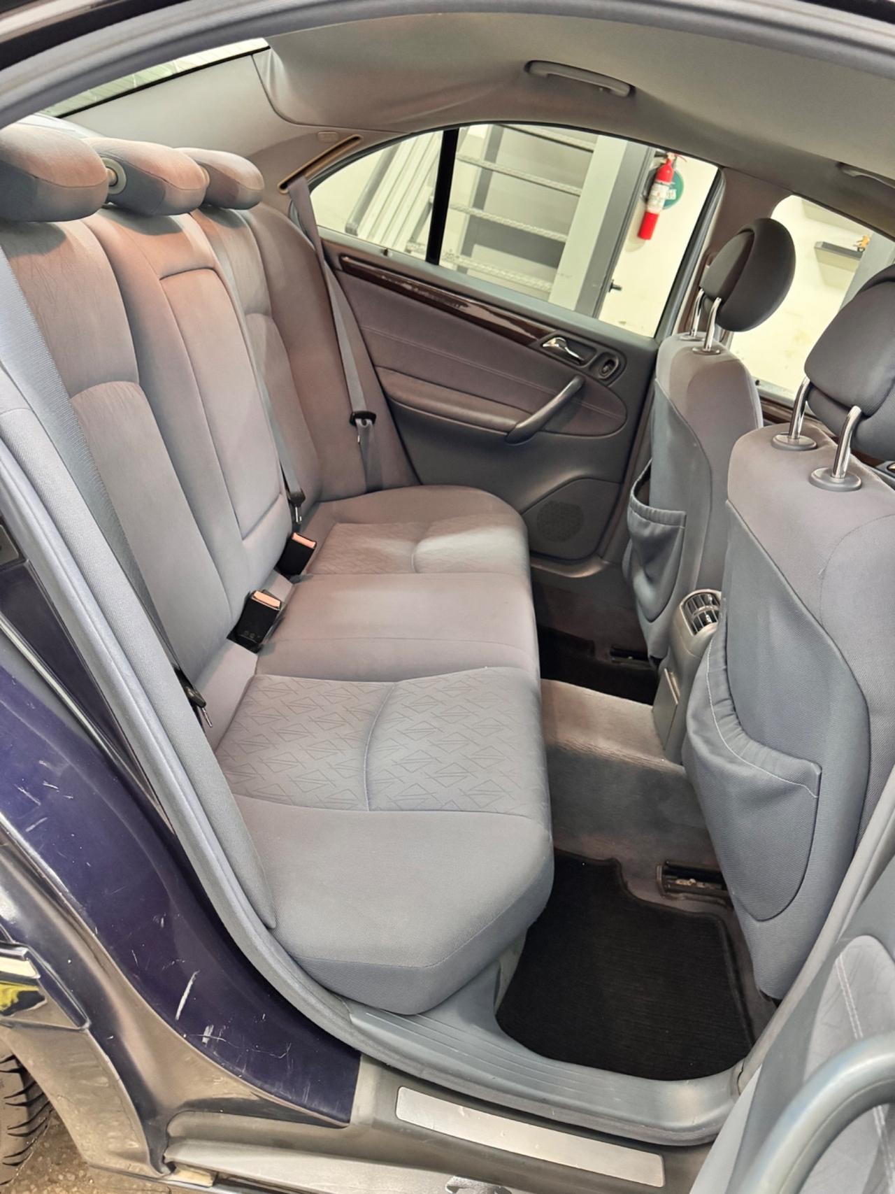 Mercedes C 200 CDi 122 Cv Avantgarde - 2003